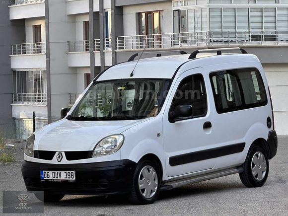 2010 MODEL RENAULT KANGO 1,5 DCİ İNTELCOLLÜ TEMİZ BAKIMLI KLİMAL