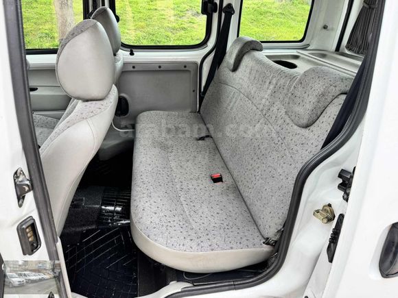 2006 RENAULT KANGOO 1.5DCİ KLİMALI 223.000KM TEMİZ
