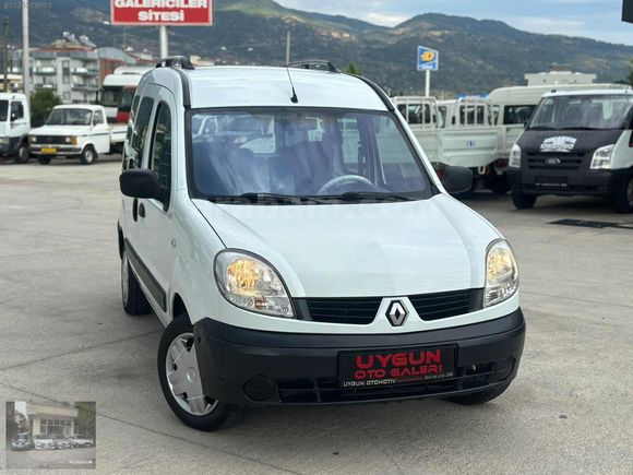 UYGUN OTO'DAN 2007 RENAULT KANGOO ÇİFT SÜRGÜLÜ KLİMALI