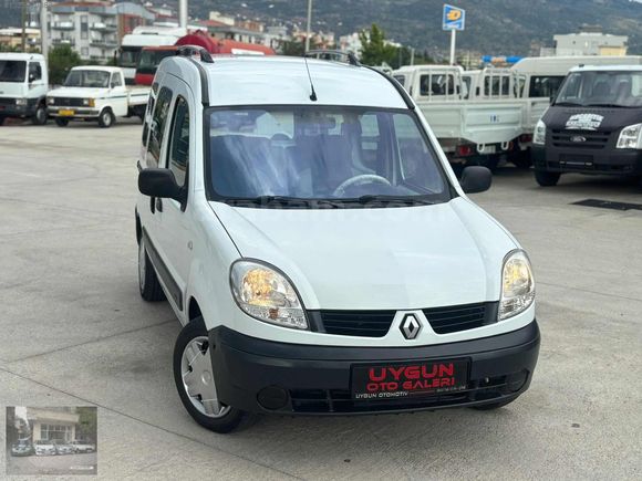 UYGUN OTO'DAN 2007 RENAULT KANGOO ÇİFT SÜRGÜLÜ KLİMALI