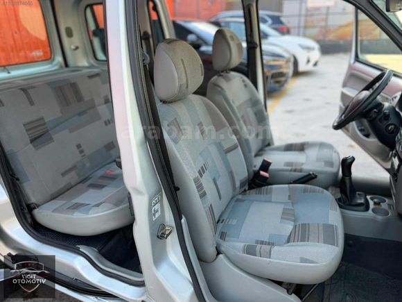 YİĞİT OTOMOTİVDEN İLK ELDEN CAM GİBİ EMSALSİZ KANGO KİLİMALI