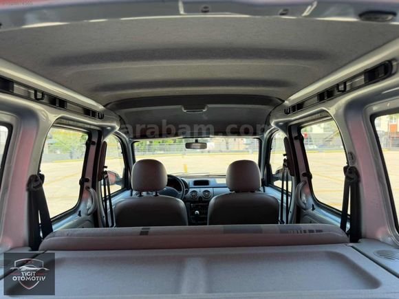 YİĞİT OTOMOTİVDEN İLK ELDEN CAM GİBİ EMSALSİZ KANGO KİLİMALI
