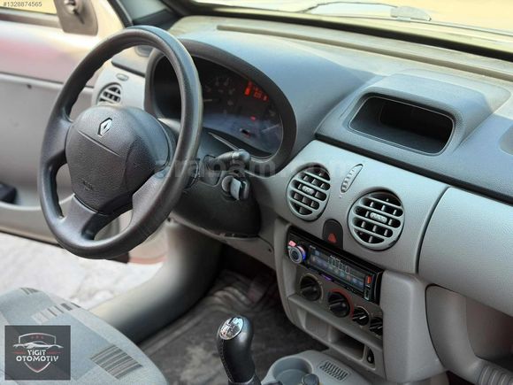YİĞİT OTOMOTİVDEN İLK ELDEN CAM GİBİ EMSALSİZ KANGO KİLİMALI