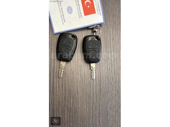 YİĞİT OTOMOTİVDEN İLK ELDEN CAM GİBİ EMSALSİZ KANGO KİLİMALI