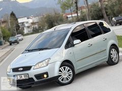 DEGİŞENSİZ KİTAP GİBİ DOLU PAKET TEMİZ AİLE ARACI TAKAS OLUR