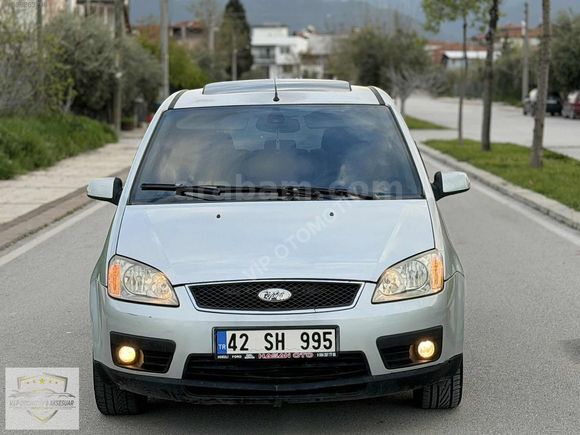 DEGİŞENSİZ KİTAP GİBİ DOLU PAKET TEMİZ AİLE ARACI TAKAS OLUR