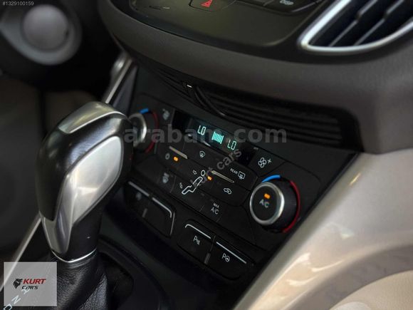 KURT CAR DAN FORD CMAX TİTANİUM ÇOK TEMİZ FUL BAKIMLI