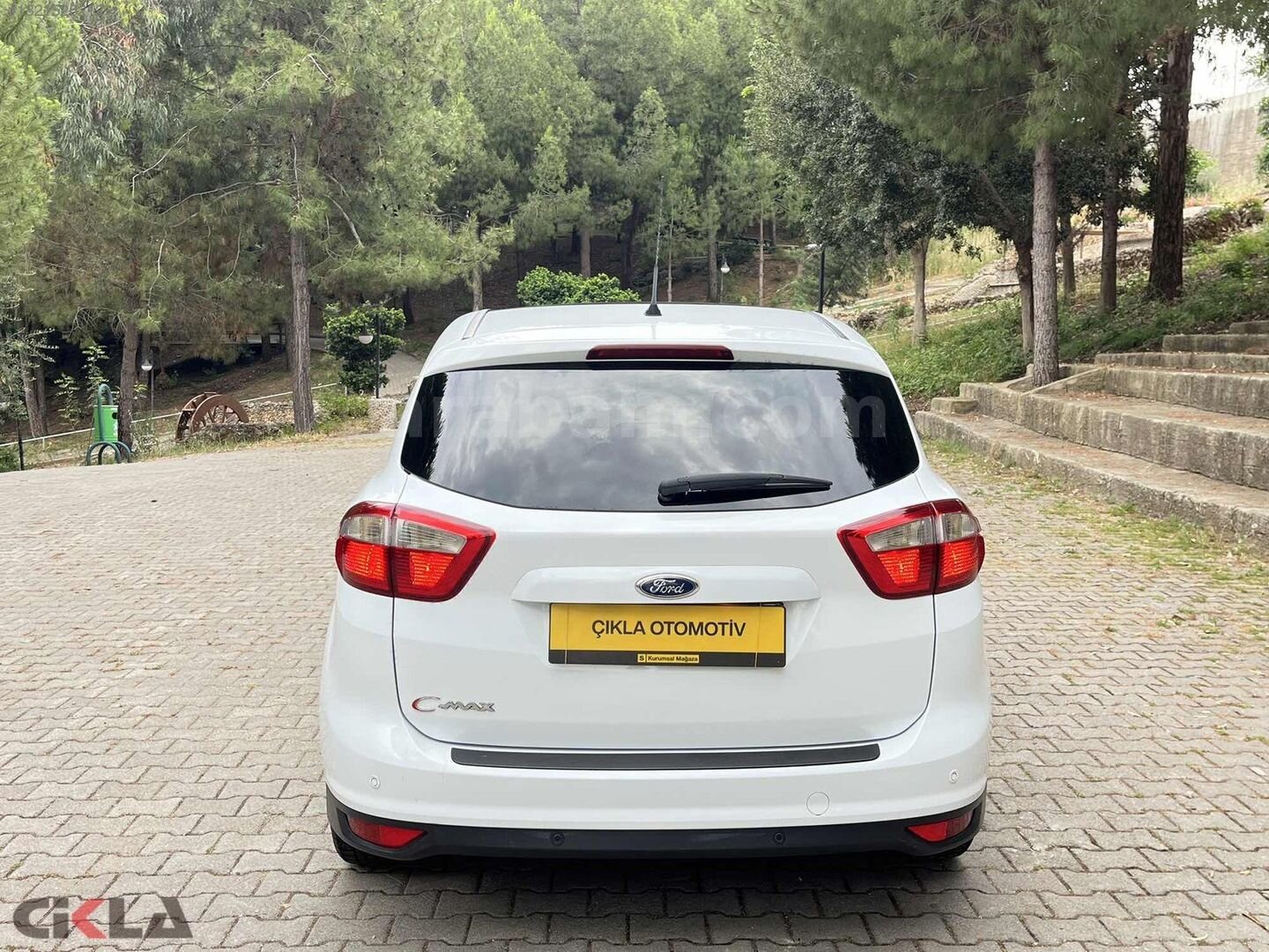 Galeriden Ford C-Max 1.6 TDCi Titanium 2013 Model Antalya 152.000 km Beyaz 4
