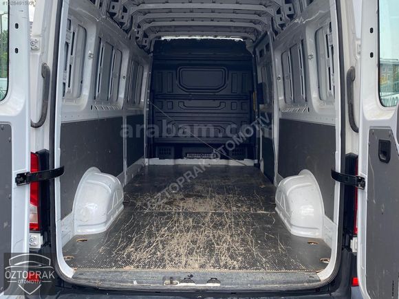 ÖZTOPRAK-2024 CRAFTER KLİMALI PANELVAN UZUN ŞASE HTASZ-4.75 VADE