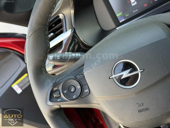 AUTO SKY | OPEL CORSA E GS HATASIZ BOYASIZ