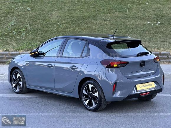 2024 MODEL CORSA-E GS CAM TAVAN/ISITMA/KÖR NOKTA FULL+FULL...