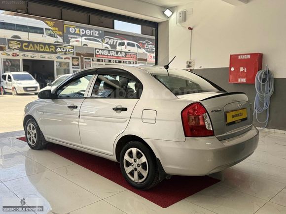 ŞEKERCİOĞLU AUTO"DAN 2011 HYUNFAİ ERA 1.5 CRDİ START