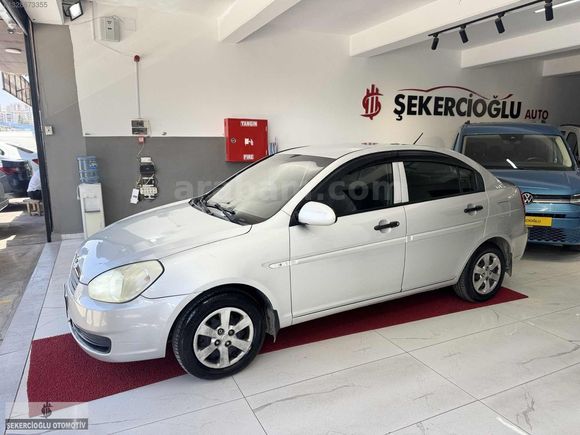 ŞEKERCİOĞLU AUTO"DAN 2011 HYUNFAİ ERA 1.5 CRDİ START