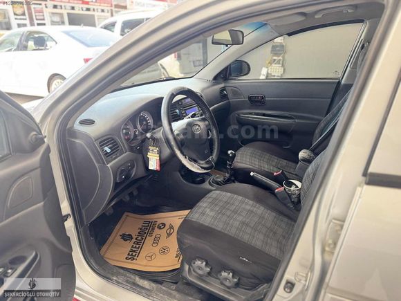 ŞEKERCİOĞLU AUTO"DAN 2011 HYUNFAİ ERA 1.5 CRDİ START