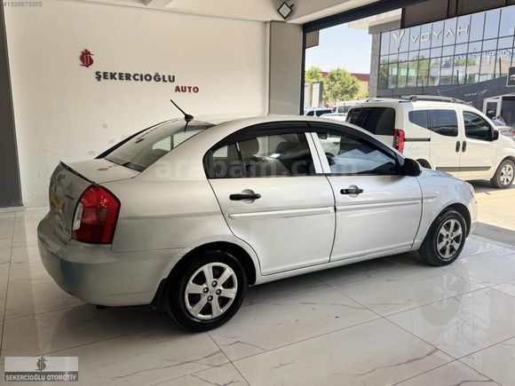 ŞEKERCİOĞLU AUTO"DAN 2011 HYUNFAİ ERA 1.5 CRDİ START