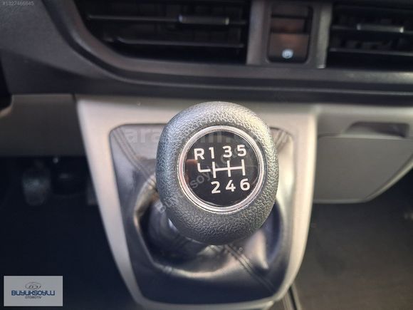 BÜYÜKSOYLU'DAN 2024 FORD CUSTOM 11+1 MİNİBÜS AC