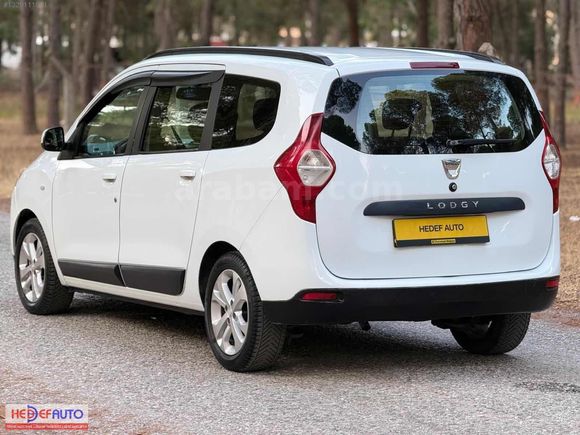 HEDEF AUTO'DAN 2016 LODGY 1.5 DCİ LAUREATE