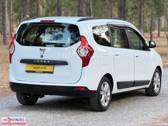 HEDEF AUTO'DAN 2016 LODGY 1.5 DCİ LAUREATE