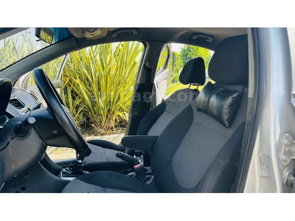 Sahibinden Hyundai Accent Blue 1.6 CRDI Mode 2012 Model 