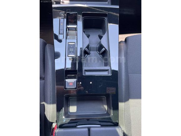 2025,BOYASIZ,15.600KM,CAMTAVAN,ÇİFTRENK,GERİGÖRÜŞ,SERVİSBAKIMLI