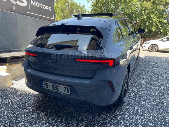 2025,BOYASIZ,15.600KM,CAMTAVAN,ÇİFTRENK,GERİGÖRÜŞ,SERVİSBAKIMLI
