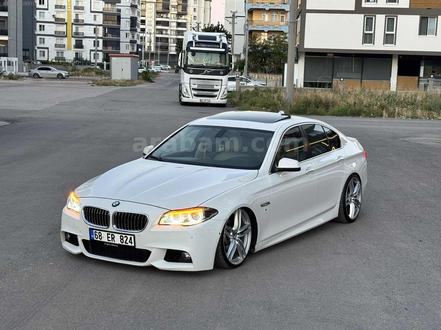 Galeriden BMW 5 Serisi 520d M Sport 2011 Model Aksaray 315.000 km Beyaz 4