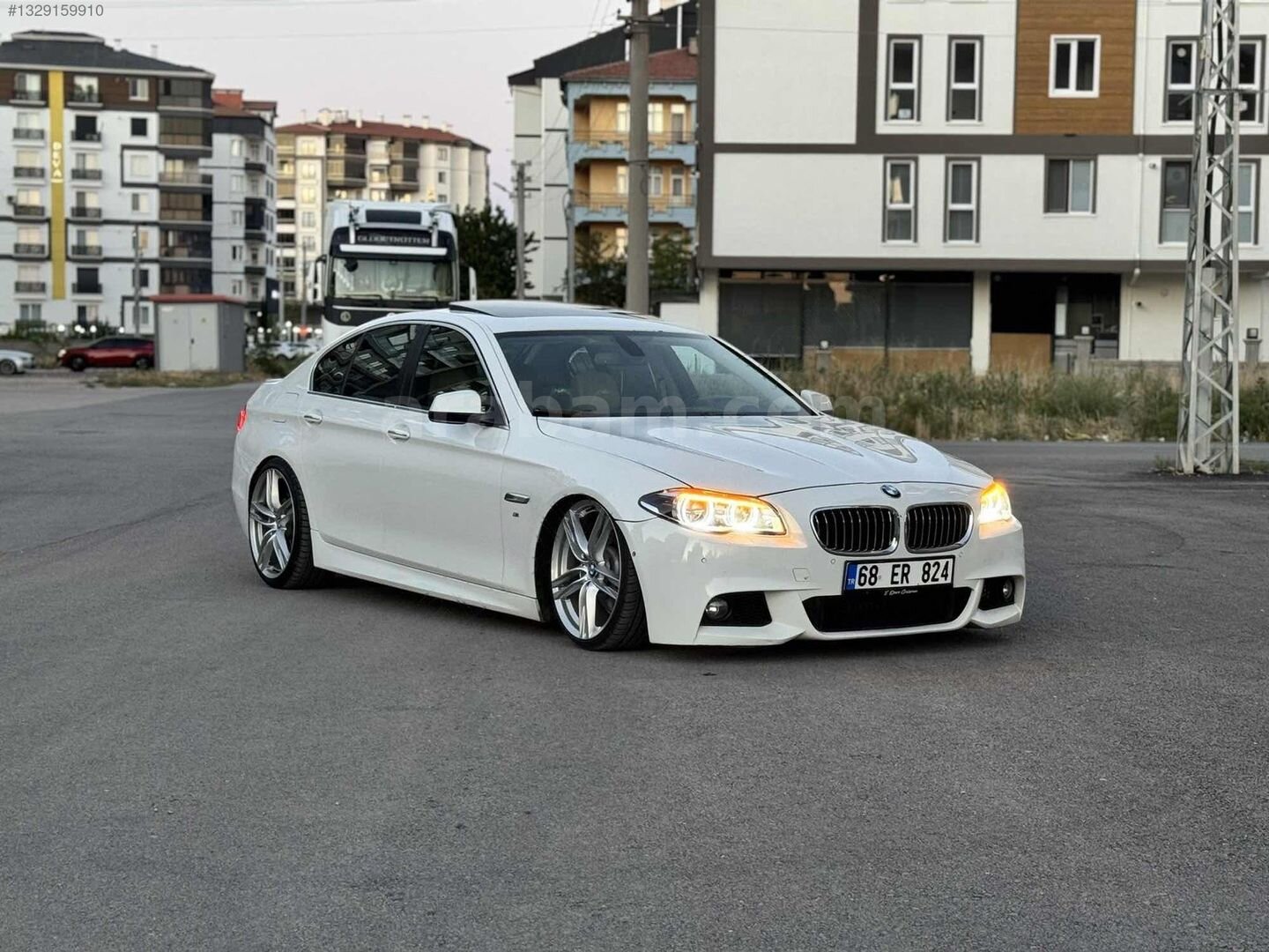 Galeriden BMW 5 Serisi 520d M Sport 2011 Model Aksaray 315.000 km Beyaz 1