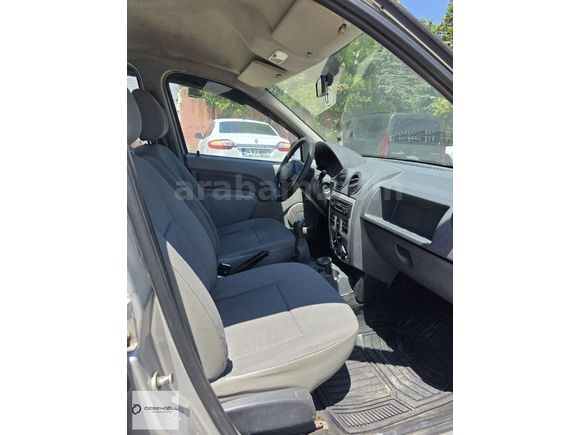 1.6 DACİA LOGAN MCV KLİMALI KAZASIZ LPGLİ