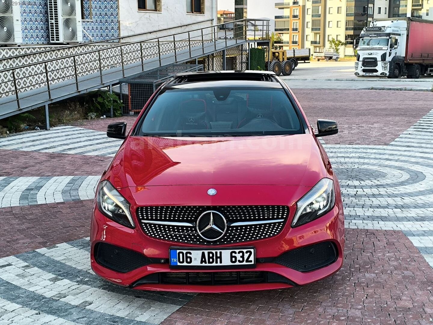 Galeriden Mercedes - Benz A 180 d AMG 2016 Model Isparta 240.000 km Kırmızı 4