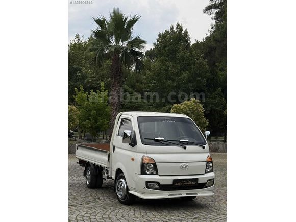 2017 KLİMALI H100 TERTEMİZ ARAÇ FULL MAKYAJLI