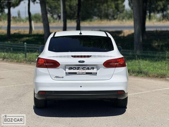 BOZCAR 2017 FORD FOCUS HATASIZ BOYASIZ 1.6 DİZEL TREND X