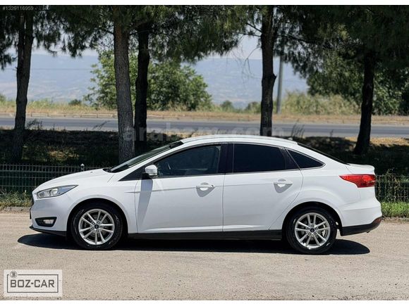 BOZCAR 2017 FORD FOCUS HATASIZ BOYASIZ 1.6 DİZEL TREND X