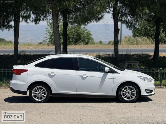 BOZCAR 2017 FORD FOCUS HATASIZ BOYASIZ 1.6 DİZEL TREND X