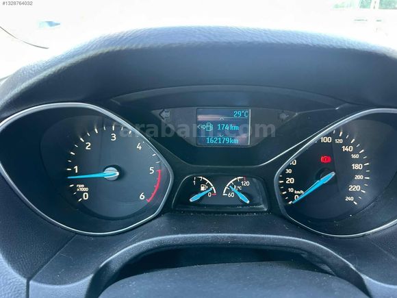 EMSALSİZ TEMİZLİKTE DEĞİŞENSİZ DİZEL FORD FOCUS