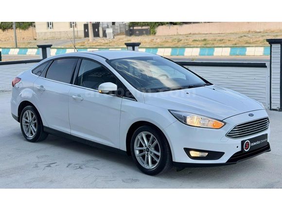 2015 Ford Focus 1.6 TDCI Trend X 197.000 km Hatasız.