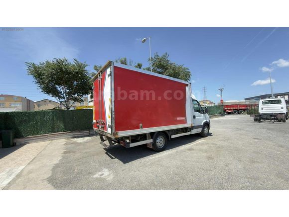 ÖZÇABA'DAN 2013 MODEL IVECO DAILY 35 S 13 3450 KAMYONET
