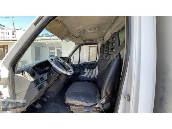 2012 model 35 S KAMYONET kapalı kasa