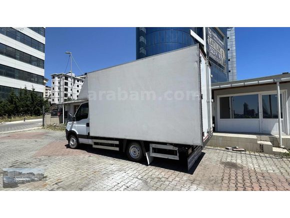 2012 model 35 S KAMYONET kapalı kasa