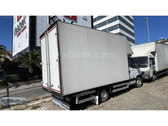 2012 model 35 S KAMYONET kapalı kasa