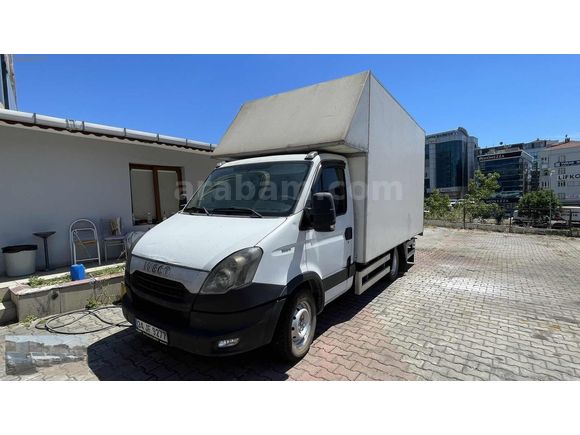 2012 model 35 S KAMYONET kapalı kasa