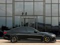 ÖZGÜRDEN F90 M5/COMPETİTİON/FULL CARBON/ÇİFT RENK SALON