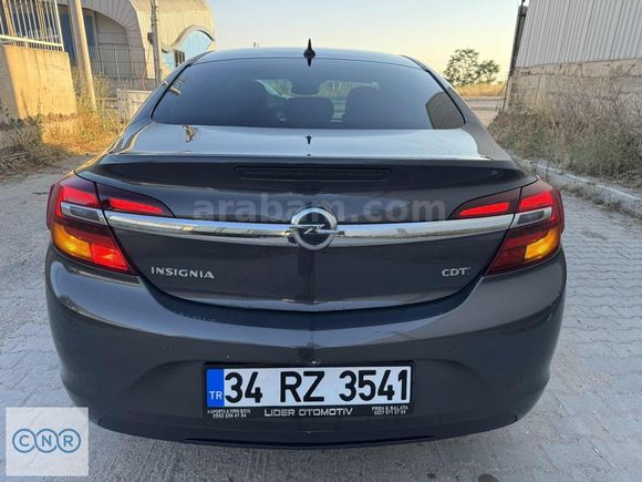 İNSİGNİA 2016 COSMO OTOMATİK 1.6 CDTİ SADECE 100 BİNDE