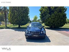 YAYLA MOTORS'dan 1997 Mercedes E200 Elegance-Otomatik-Krem Salon