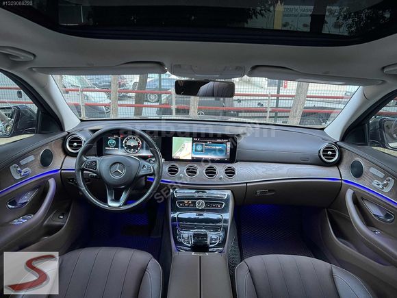 MERCEDES E200 EXCLUSİVE İMZALI SERİ CAM TAVAN ÇİFT HAFIZA