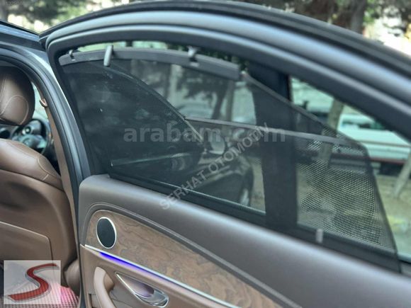 MERCEDES E200 EXCLUSİVE İMZALI SERİ CAM TAVAN ÇİFT HAFIZA