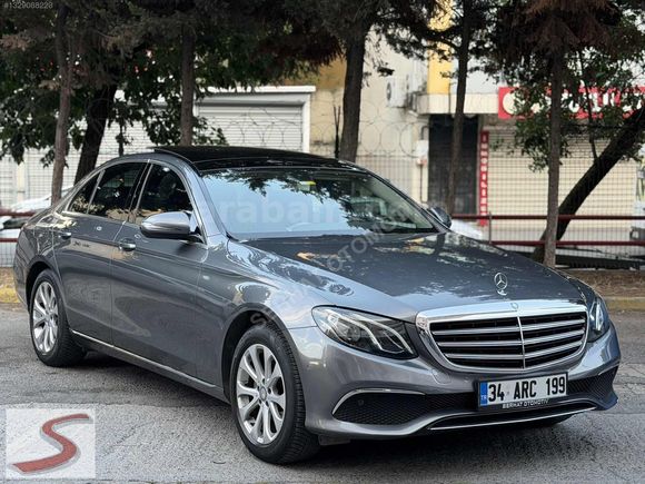 MERCEDES E200 EXCLUSİVE İMZALI SERİ CAM TAVAN ÇİFT HAFIZA