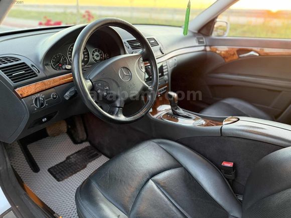 "HATASIZ" _DEĞİŞENSİZ_ 2005 E200 "ELEGANCE "OTOMATİK"190.000KM"