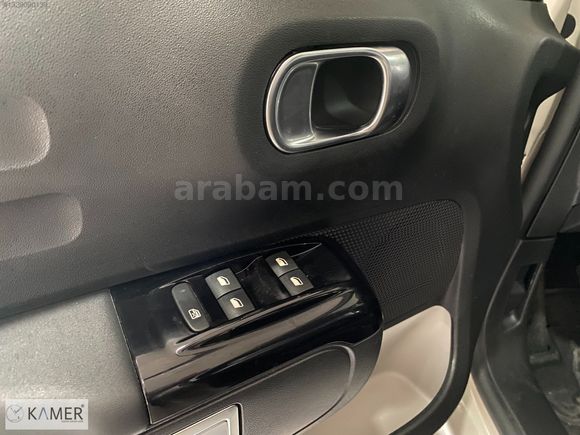 KAMER DEN 2023 CİTROEN C3 1.2 PURETECH FEEL BOLD BENZİN MANUEL
