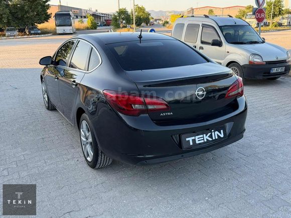 Tekin Motors'dan Opel Astra 1.6 Edition