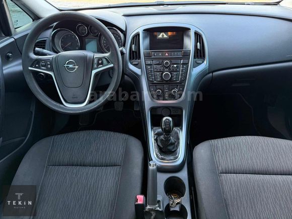 Tekin Motors'dan Opel Astra 1.6 Edition